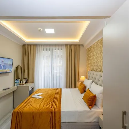 Skystar Deluxe Otel 2*
