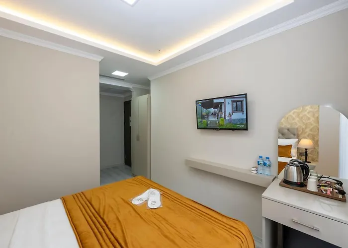 Hotel Skystar Deluxe 2*