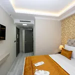 Skystar Deluxe 2*