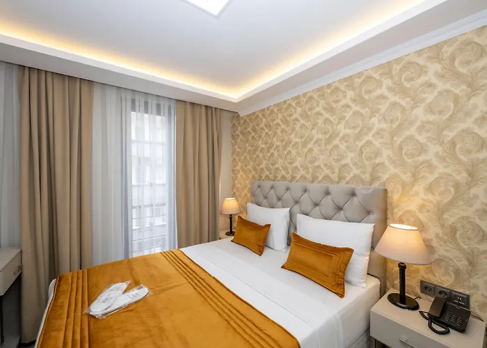 מלון Skystar Deluxe