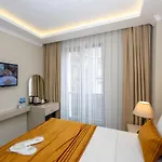 Hotel Skystar Deluxe 2*