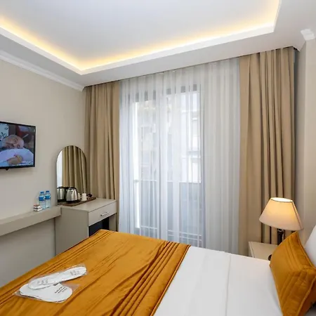Hotell Skystar Deluxe 2*