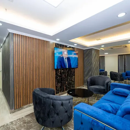 Skystar Deluxe Hotell