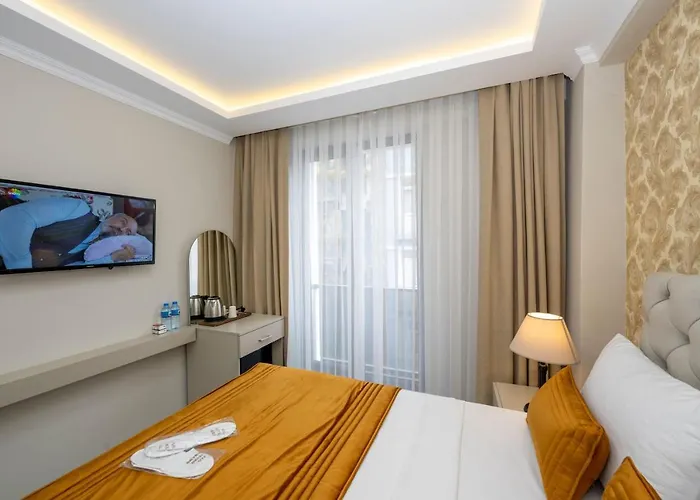Hotell Skystar Deluxe 2*